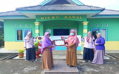 Sambut Hari Kesehatan Gigi Nasional, Siswa/i Gosok Gigi Bersama di Sekolah