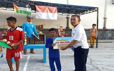 Pantang Pulang Sebelum Trofi di tangan