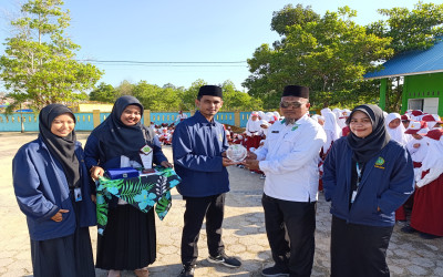 Mahasiswa STAIN SAR Kepri Selesaikan Tugasnya di MIS Miftahul Ulum Kawal