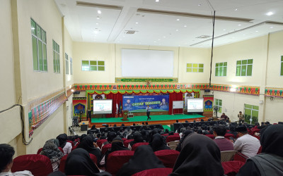 MIS Miftahul Ulum Kawal Ikuti Seminar Nasional