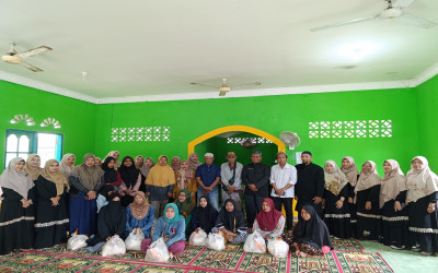 MIS Miftahul Ulum Kawal Ajak Siswa Berbagi Kebaikan Di Bulan Ramadhan